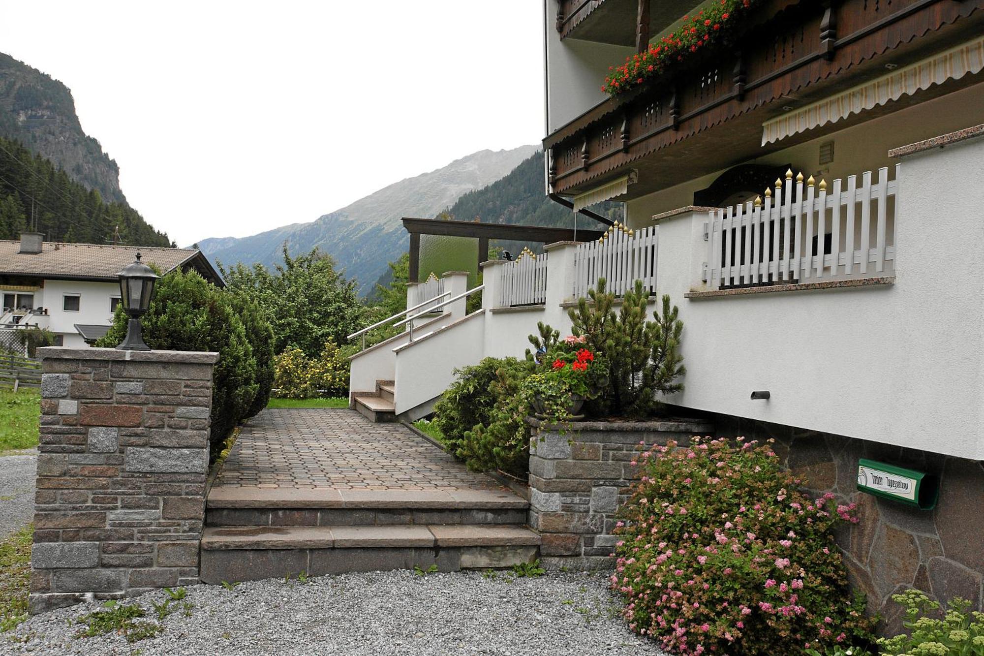 Apart Gschwandthof 皮茨河谷圣莱昂哈德 外观 照片
